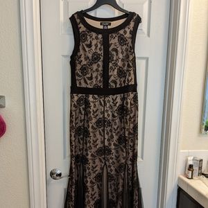 Women's long dress